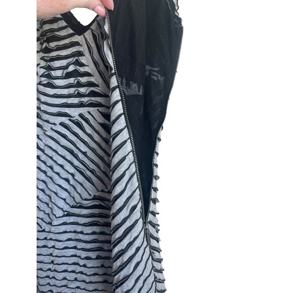 Nicole Miller Mini Dress Women M‎ Gray Black Ripple Bodycon Rave Y2K Retro Club - Picture 5 of 12